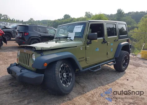 2013 Jeep Wrangler Unlimited Sport из США, поврежденный, VIN 1C4BJWDG3DL637114